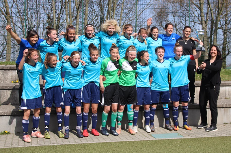 Sonja Lux U14 Auswahl 800 533