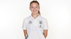Sonja Lux U15 Nationalmannschaft 300
