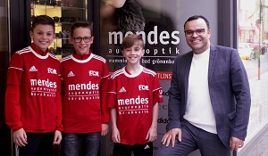 U11 Trikotübergabe Mendes 300