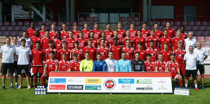 U19 U18 2018 2019 800 400