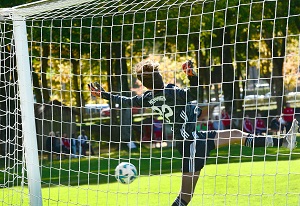 U17 H Bayern II TW Niklas Schroeder 300