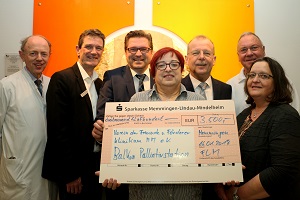 Klinikum Memmingen Spendenubergabe 300