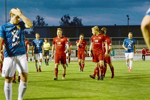 Unterfoehring Abbruch 03 Gang in Kabine 300