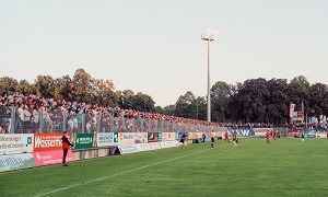 1860 Pokal H02 Kulisse 300