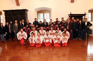 Rathaus Empfang 01 300