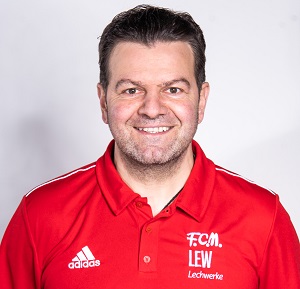 Reinhardt Thomas 300