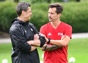 Trainingsauftakt 02 Wegmann Siegfanz 300