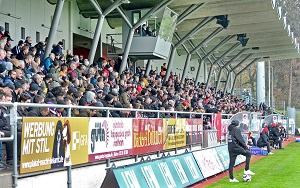 Tuerkguecue H06 Zuschauer 300