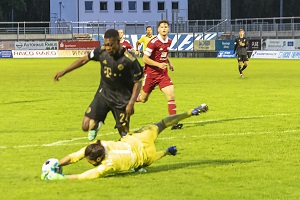 Bayern H02 Oezhitay 300