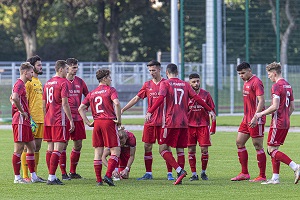 FCM U21 Mannschaftsfoto Collage 21 22 mit Trainern 800 500