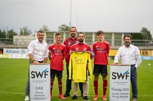 SWF Triktoübergabe 300