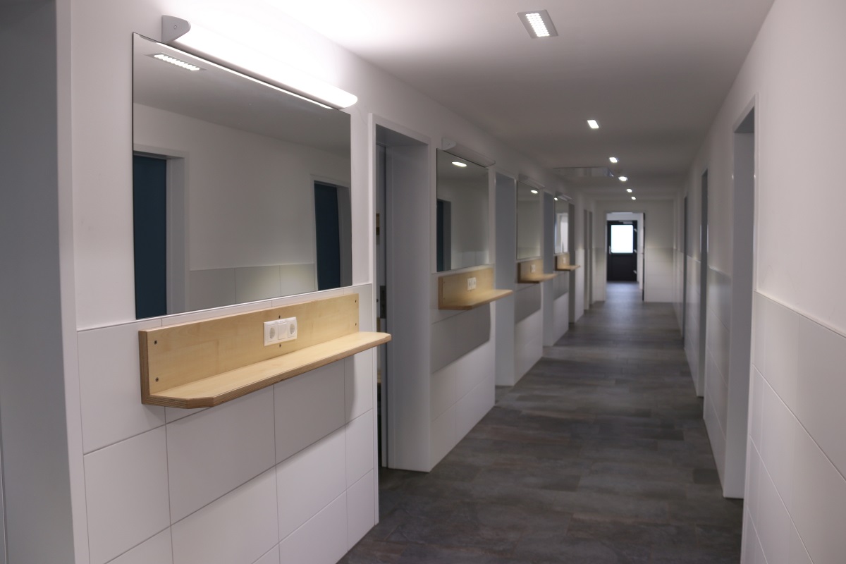 Kunstrasenplatz 03 1200