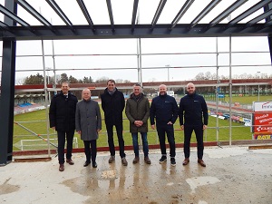 e con ArenaPark Baustelle Bankenvertreter 300