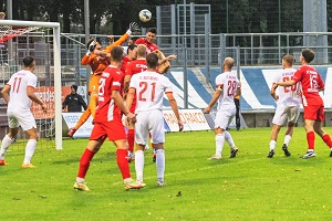 Augsburg H03 Strafraum 300