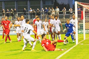 Schweinfurt H01 Strafraum Gerlspeck 300