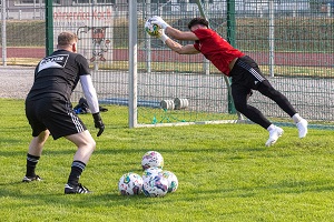 Trainingsauftakt 02 Spendel Dewein 300