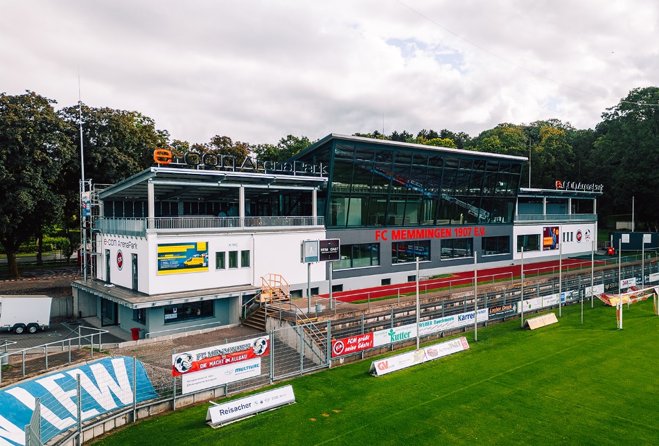 e con ArenaPark 030823