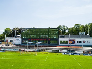 e con ArenaPark 090723 HOERNLE 300