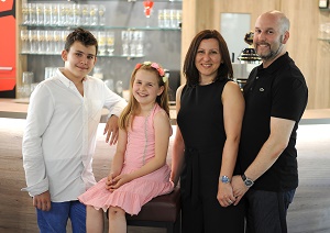 Wirtsfamilie Agres 300