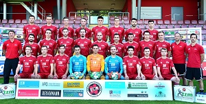 FC Memmingen RL mit Trainern Ausschnitt 300